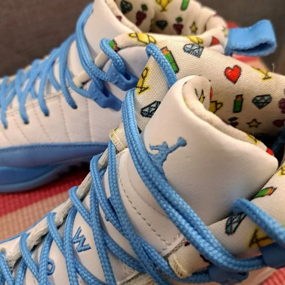 %Nike 5Y/W6.5 Air Jordan 12 University Blue UNC Emoji GS Sneakers / AJ10